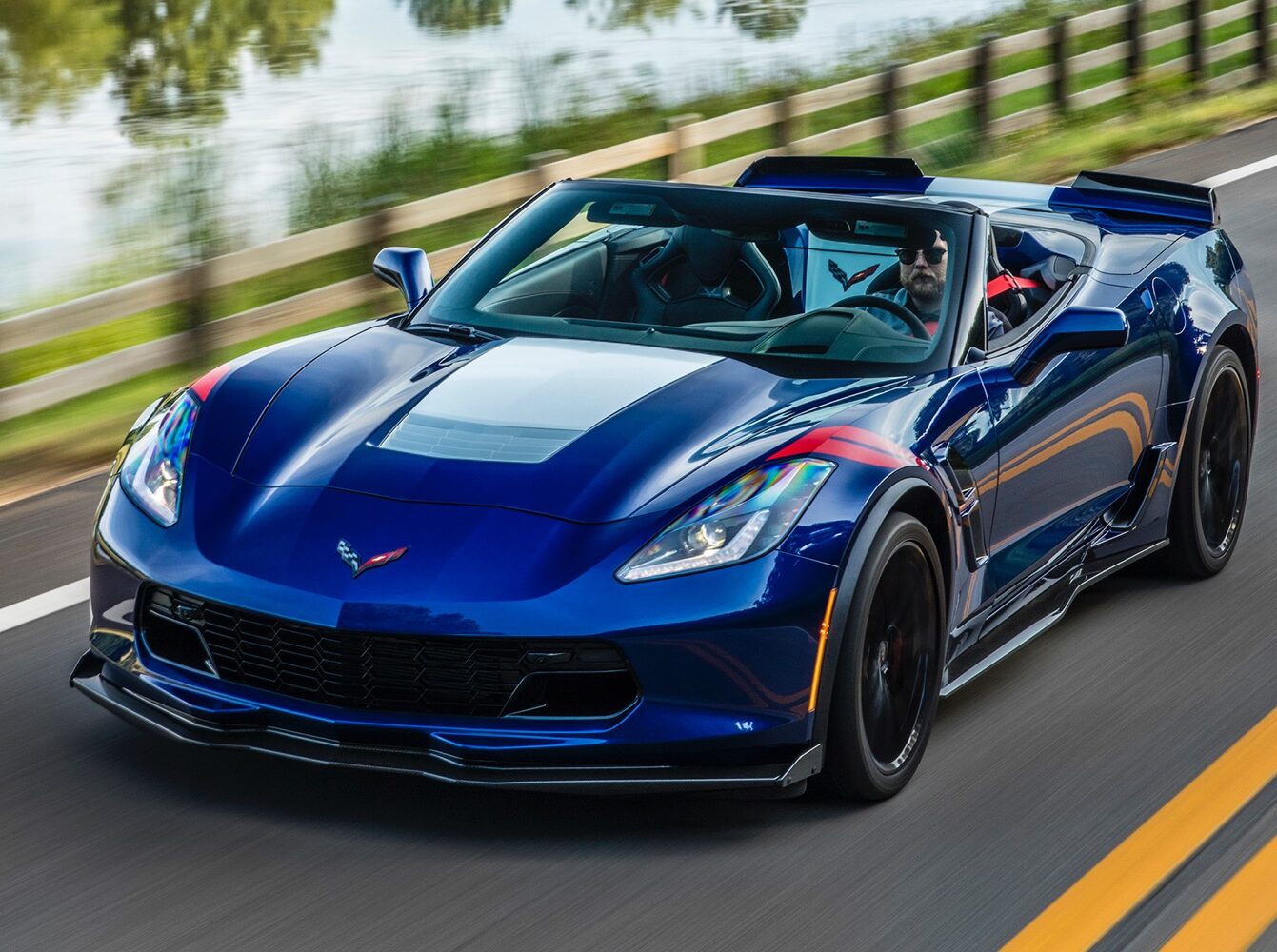 cropped-2018-Chevrolet-Corvette-Grand-Sport-Convertible-Blue.jpg